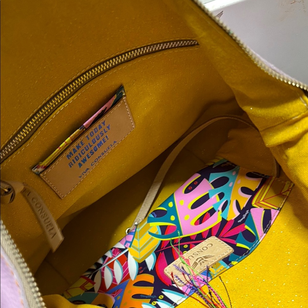 Consuela light lavander Leather Tote Bag with Multicolor strap - Picture 4 of 5